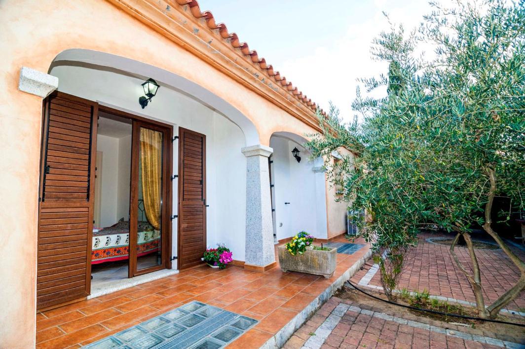 Residence Lu Soli Budoni Affitti Exterior foto